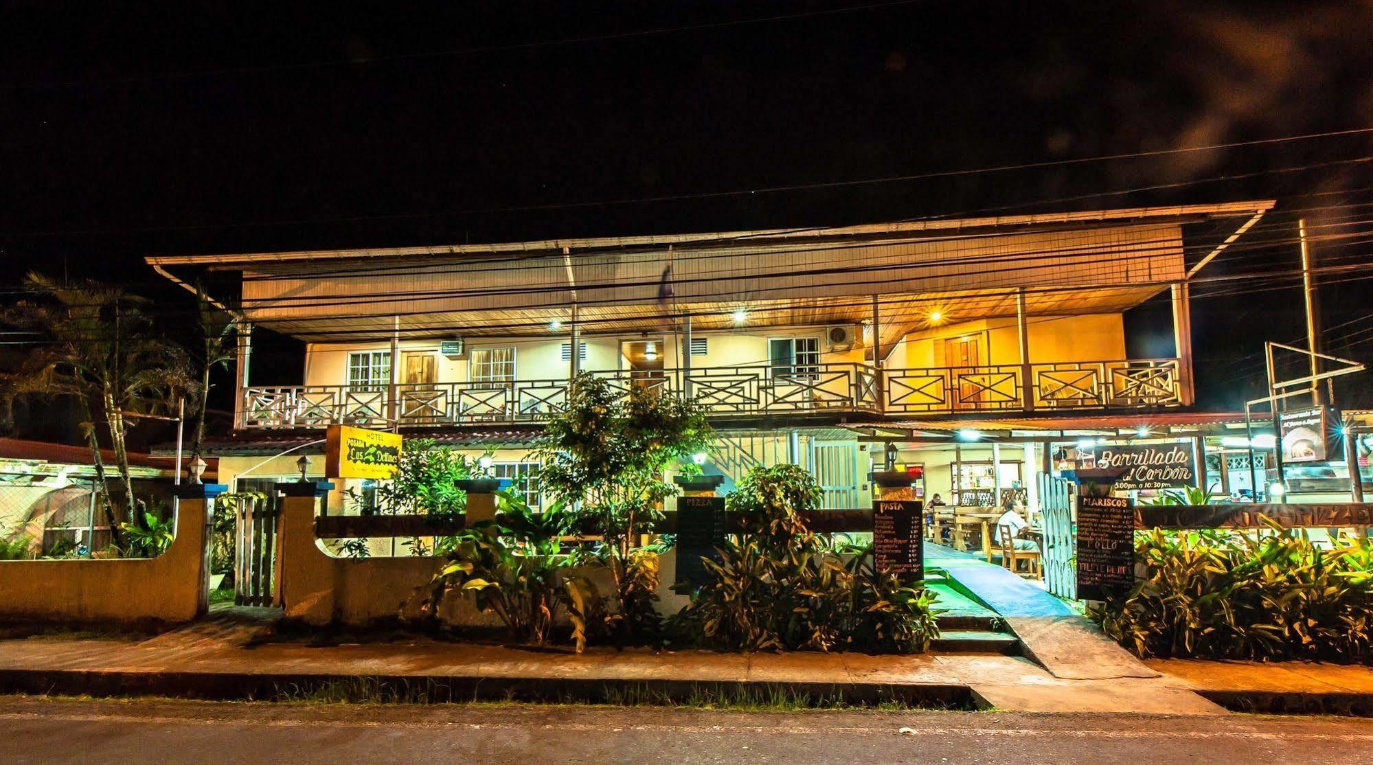 Hotel Posada Los Delfines Bocas del Toro Eksteriør billede
